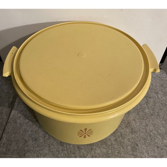 Vintage Harvest Gold Tupperware Sunburst Cake Carrier #1159 - Picture 2 of 4